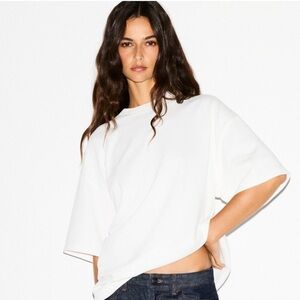 Skims oversized boyfriend t-shirt